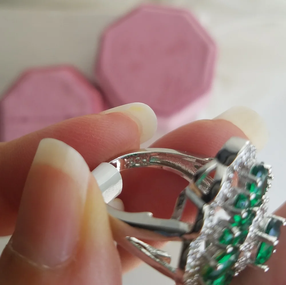 Swarovski Elements Emerald Green 925 Sterling Silver Statement Ring NEW - Picture 9 of 14